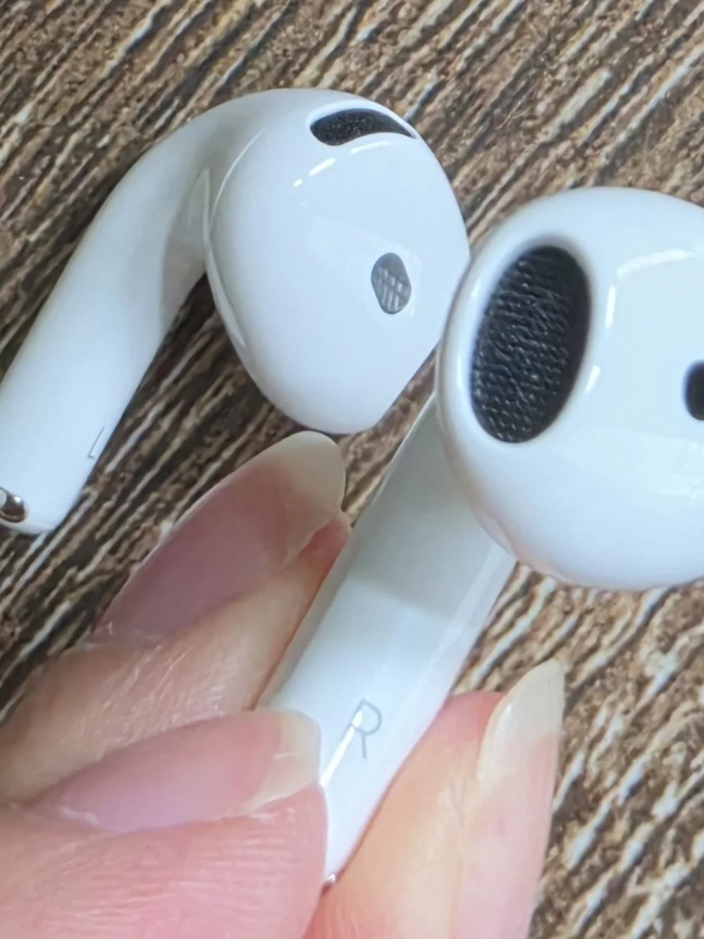 Apple Airpods 4 Wireless Earbuds With Active Noise Cancellation (Pair)